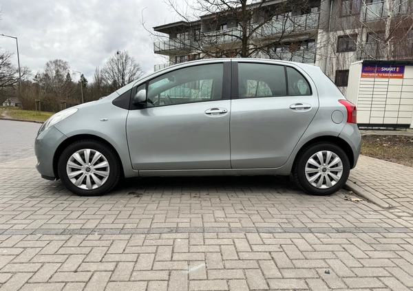 Toyota Yaris cena 15900 przebieg: 141135, rok produkcji 2007 z Bolesławiec małe 92